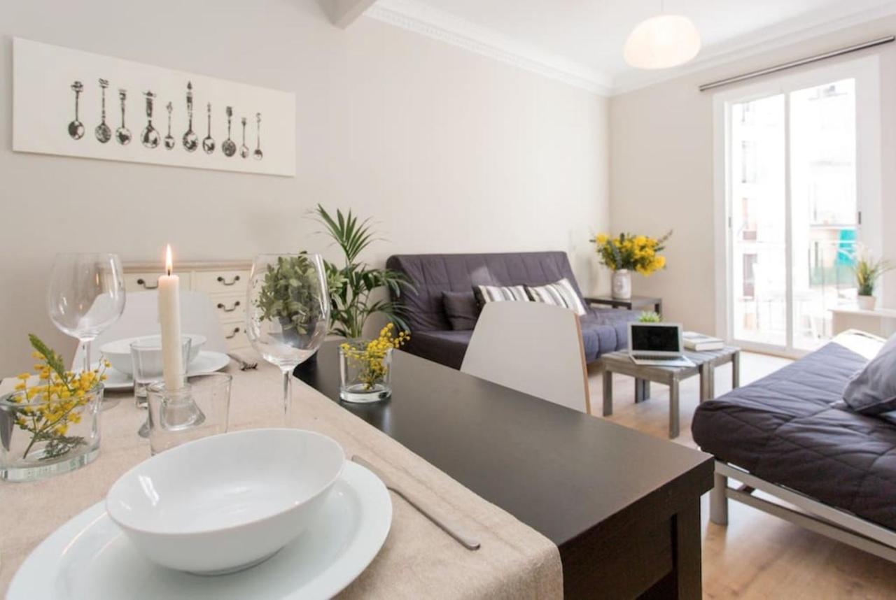 Priority Fira Apartments บาร์เซโลนา ภายนอก รูปภาพ